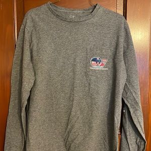 Vineyard vines hockey long sleeve shirt